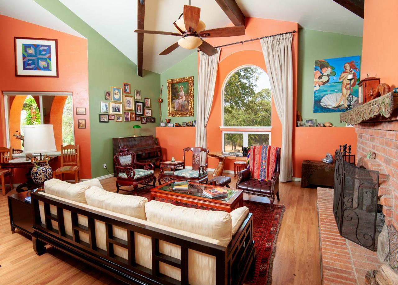 Posada Mariana Bed And Breakfast Catheys Valley Dış mekan fotoğraf