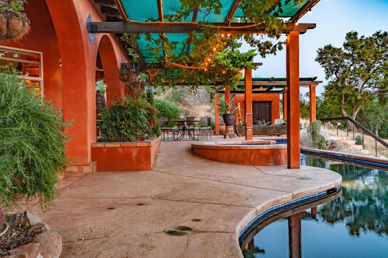 Posada Mariana Bed And Breakfast Catheys Valley Dış mekan fotoğraf