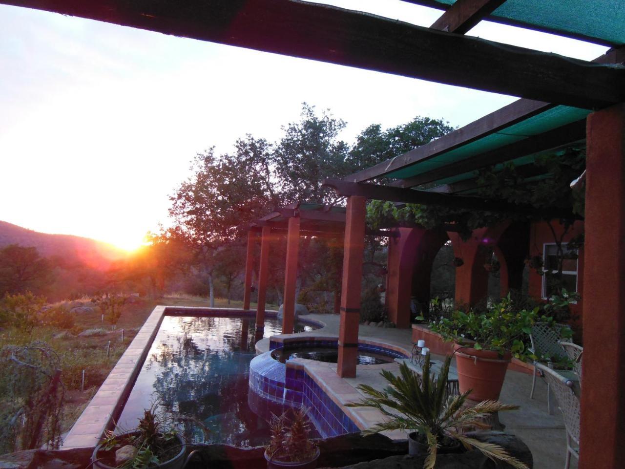 Posada Mariana Bed And Breakfast Catheys Valley Dış mekan fotoğraf